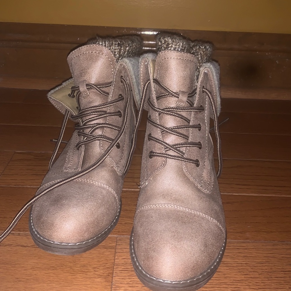 Cliffs by White Moutain